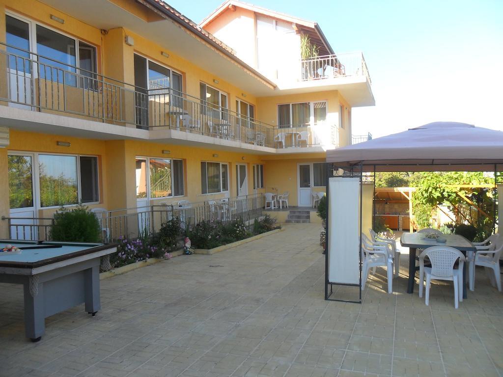 Eleonor Guest House Byala  Extérieur photo