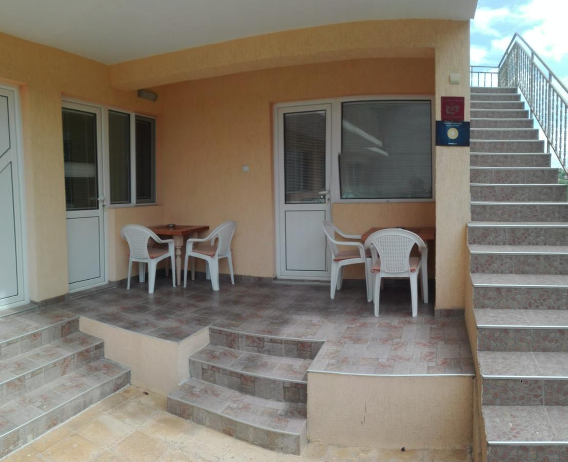 Eleonor Guest House Byala  Extérieur photo